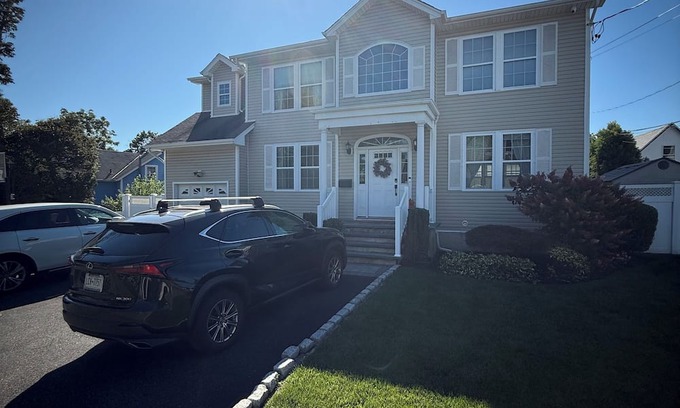 Seaford Casa | Ryder’s Cup Special! Spacious 4-bedrooms in charming Seaford with fitness & pool
