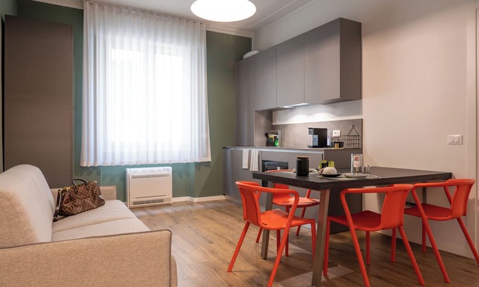 Cremona Apartamento | FORTITUDO duomo-suite in the heart of cremona