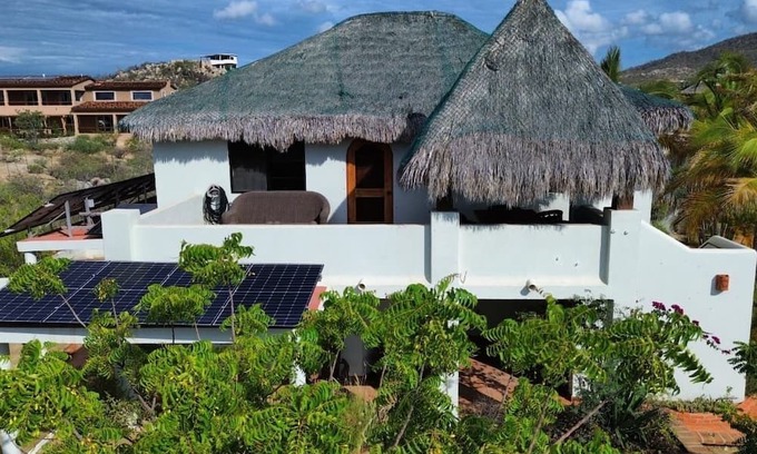 Los Zacatitos Casa | Casa de las Mareas, a short walk to the beach, sleeps 12 in San Jose del Cabo.