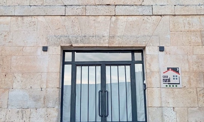 Huermeces Cabaña | Charming rural house in a village declared of Cultural Interest.