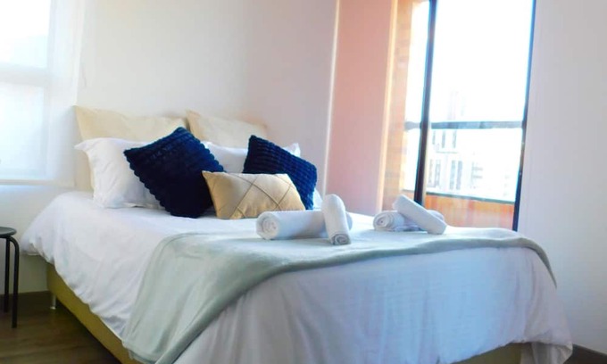 Centro International Apartamento | Modern 1-bedroom apartment in the heart of Bogotá