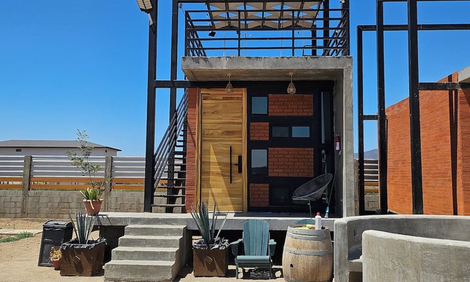 Ejido El Porvenir Cabina | n“A Cabin Made for Escapes, Not Just Stays.”