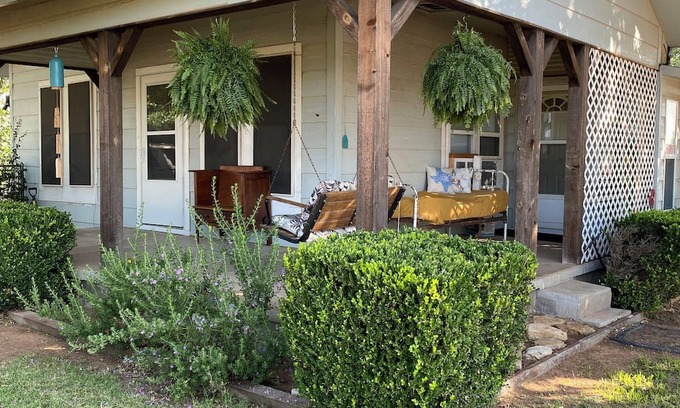 Childress Casa | A Walk in the Park