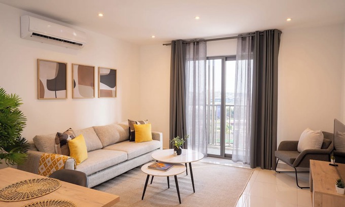Accra Apartamento | One bedroom Luxury @ Loxwood….Enjoy!