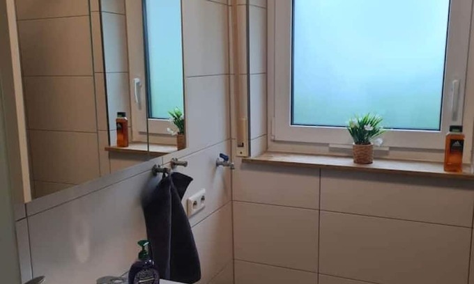 Hofherrnweiler Apartamento | WellandHome - Business apartment - 4 single beds