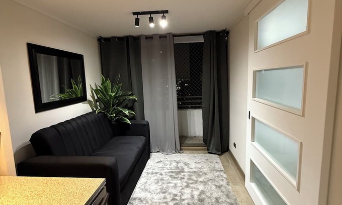 Las Rejas Apartamento | Centrally located apartment fully equipped