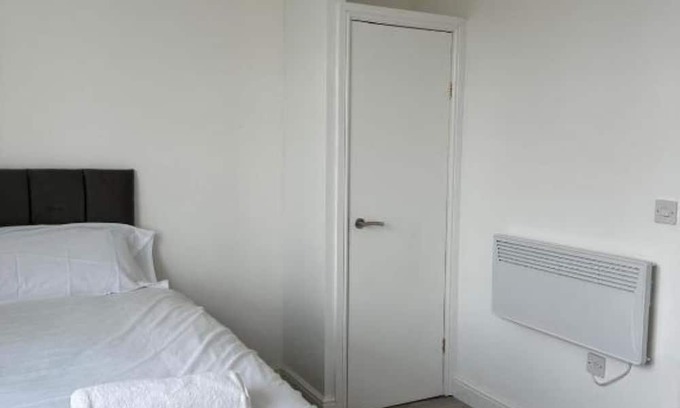 Scunthorpe Apartamento | Train Station Aparthotel - Free Wifi, Free Parking Deluxe Double Studio