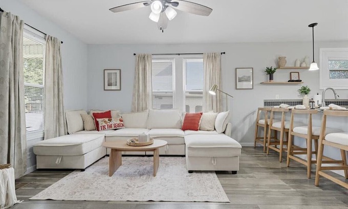 Alcoa Casa | Cal’s Place/Pet-Friendly Home Near UT & Airport
