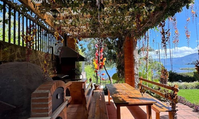 San Lucas Toliman Casa | Secret Gardens Room 1