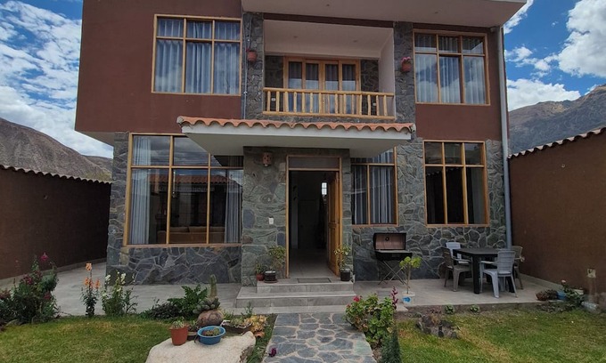 Urubamba Cabaña | Cozy cottage with mountain views in the Urubamba sacred valley