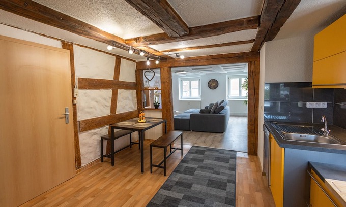 Aldingen Apartamento | Apartment 'Alexandra' with Shared Terrace, Shared Garden and Wi-Fi