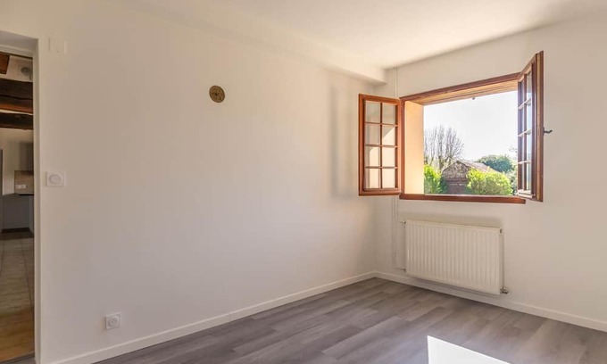 Chauvigny-du-Perche Casa | Country house - large garden/terrace. Pets allowed