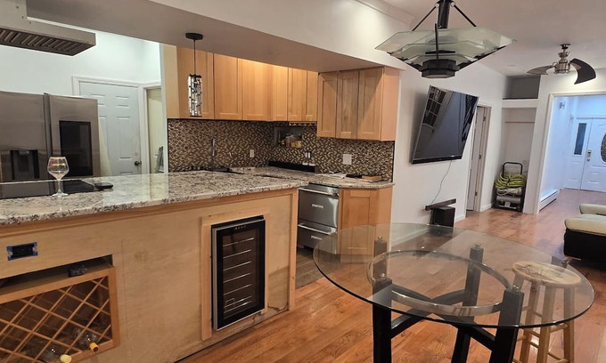 Poughkeepsie Casa | Stunning 5-bedroom house with AC/Heat in charming Poughkeepsie NY