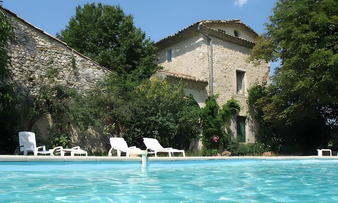 Sauzet Apartamento | Apartment 2 for 4 People
