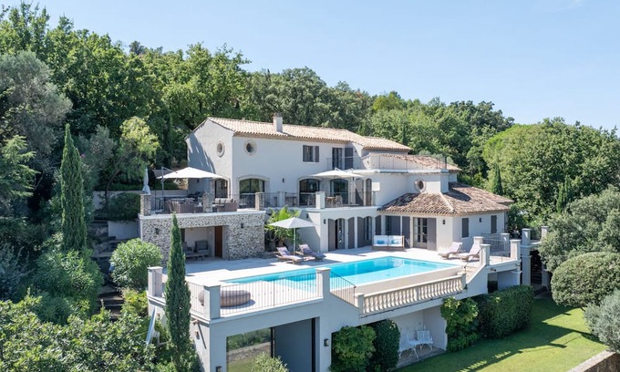 Grimaud Villa | JAMES FCD18 - exceptional luxury villa with pool & sea view in Port Grimaud