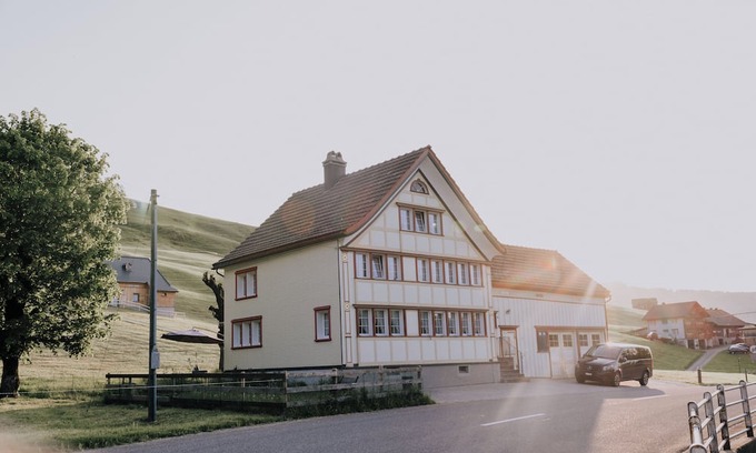 Schwende Chalet De Esquí | Family and Group Chalet Appenzell at the Alpstein - Hotel Brülisau/Weissbad