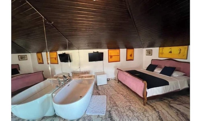 Eforie Nord Apartamento | Queen Room with Sea View & Standard King Room