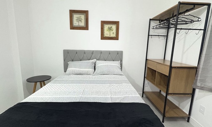 Aparecida Apartamento | Cozy beachfront studio, great location, renovated and with Wi-Fi…