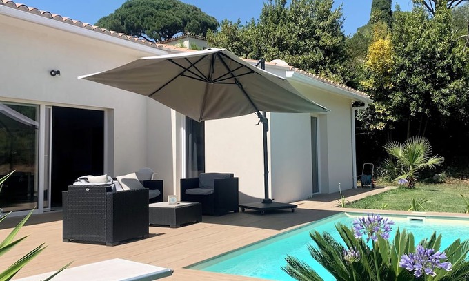 Saint-Jacques Casa | Contemporary, cozy family villa in quiet location with private pool near Cannes.