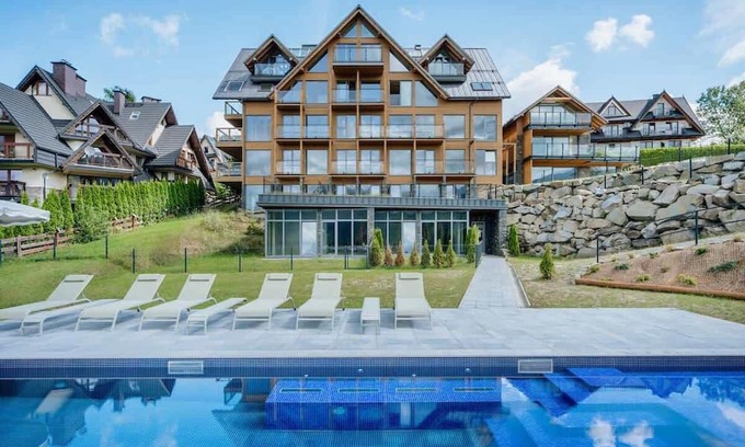 Zakopane Apartamento | Apartment with outdoor pool and Tatra panorama