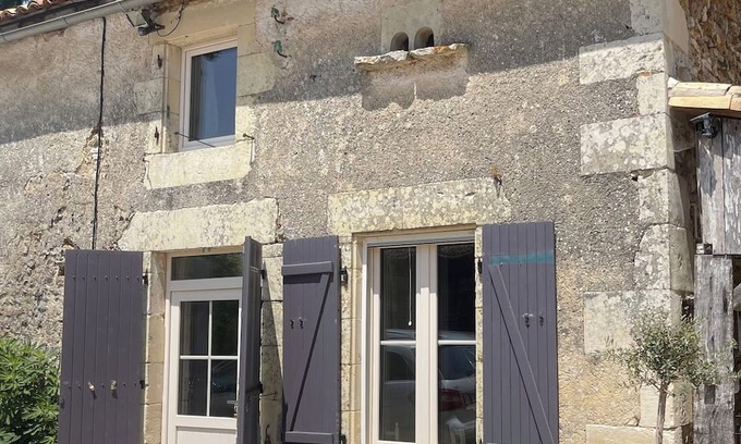 Brux Cabaña | Charming 1-bedroom cottage in Brux perfect for a serene rural getaway
