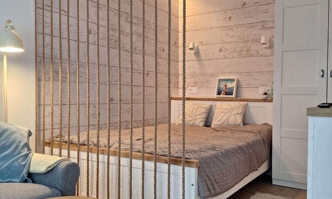 Jelitkowo Apartamento | Wejhera 11D Gdansk | Baltic Studio | 15 minutes from the Beach | Smart TV & WiFi