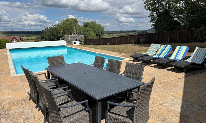 Hartwell Casa | The Annex is new for 2025, been extensively refurbished to the highest standard