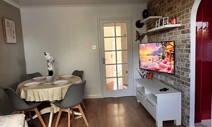 Higham Hill Apartamento | Cozy Apartment near Victoria Line – 30 min to Central London