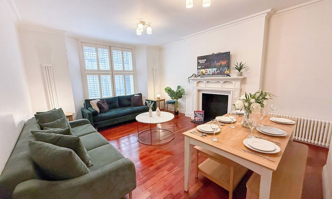 Bryanston and Dorset Square Apartamento | Modern 3-Bed Soho flat w/Wifi near Mayfair, Covent Garden, Picadilly Circus