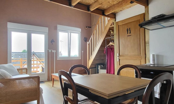 Le Trait Apartamento | Studio 5 - Duplex 45m2 with all comforts. 8m2 terrace with garden furniture.
