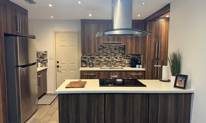 Palmhurst Casa | Mayberry Cozy Home
