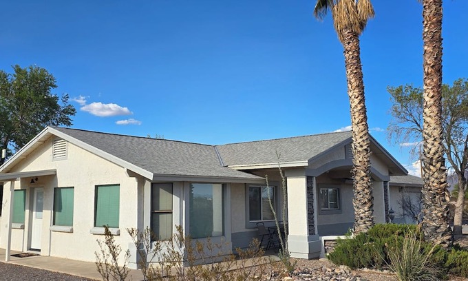 Safford Casa | Charming 3 bed 3 bath home with stunning views of Mt Graham and valley below.