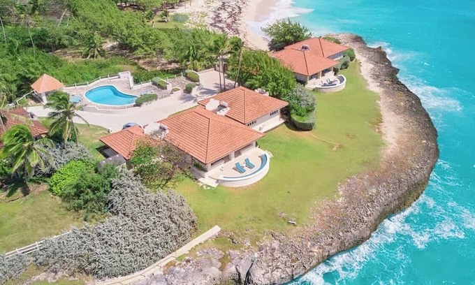 Long Bay Casa | ZenBreak Maltese Falcon 3bd