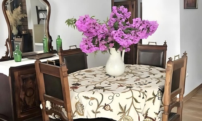 Pitres Apartamento | Apartment 'Chaparra Pitres Apart Pitres' with Shared Pool and Wi-Fi