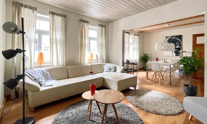 Old Town Apartamento | Cozy Rosy