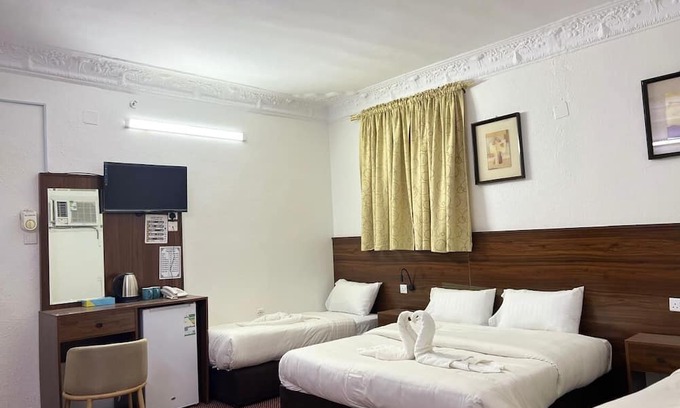 Medina Hotel | Charming hotel in enchanting Madina with fitness room