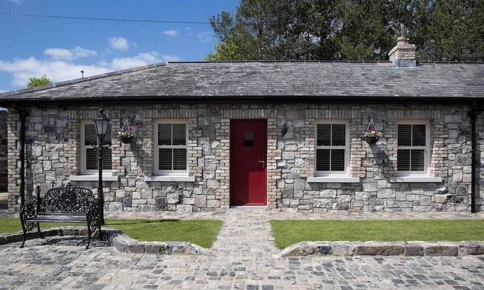 Leixlip Cabaña | Alensgrove Cottages No. 01