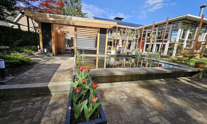 Emmen Apartamento | Artz of Nature, Atelier @Home