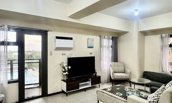 Pasay Condominio | Radiance Manila bay 2 br & 3 bath