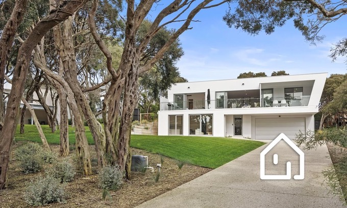 Blairgowrie Casa | The Moonah Pavilion - Architectural Luxury in Blairgowrie