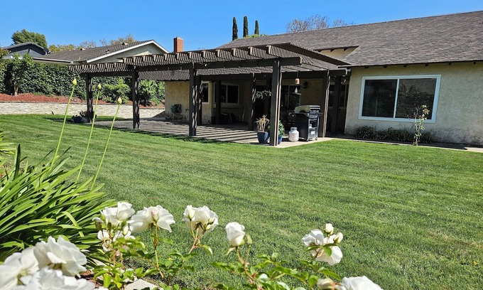Simi Valley Casa | Charming 3-bedroom house in lovely Simi Valley with AC