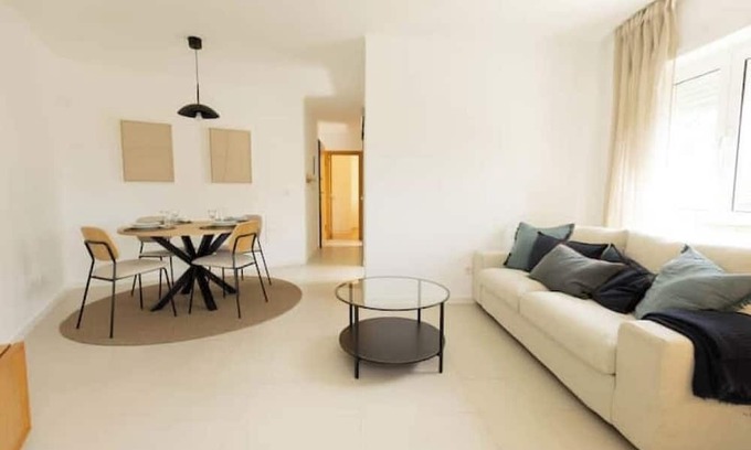 Amadora Apartamento | Apartment BV.01 - Modern and Comfortable T1 in Amadora, on Lisbon's doorstep!