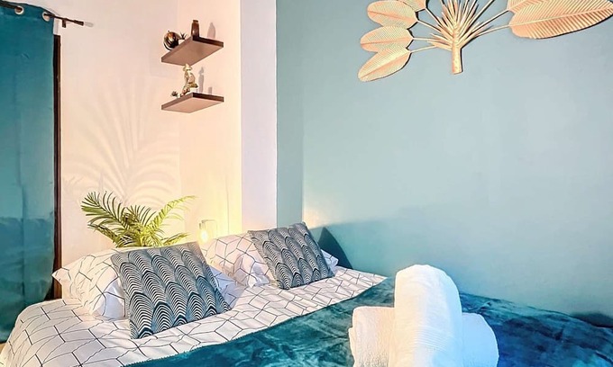 Pamiers Apartamento | Vrbo Property