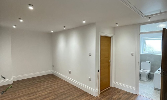 Hatfield Apartamento | Modern City Flat in Hatfield offers free Wi-Fi, family rooms