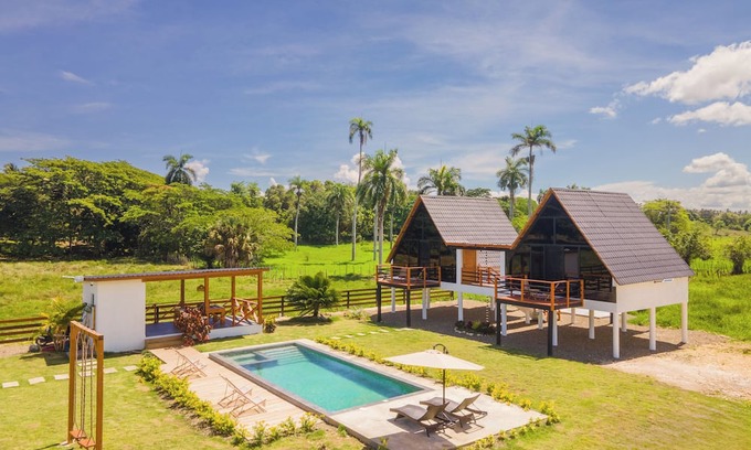 Los Brazos Cabina | New! Cabin with AC in La Lometa - perfect getaway spot