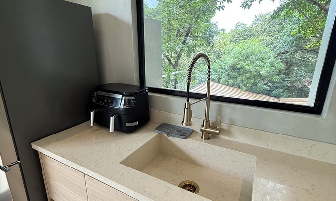 Playa Grande Casa | 2 bedroom Treehouse in Playa Grande - Walk to the beach
