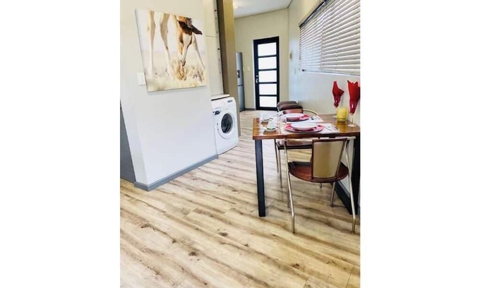 Windhoek Central Apartamento | DMN City Apartment at Merensky