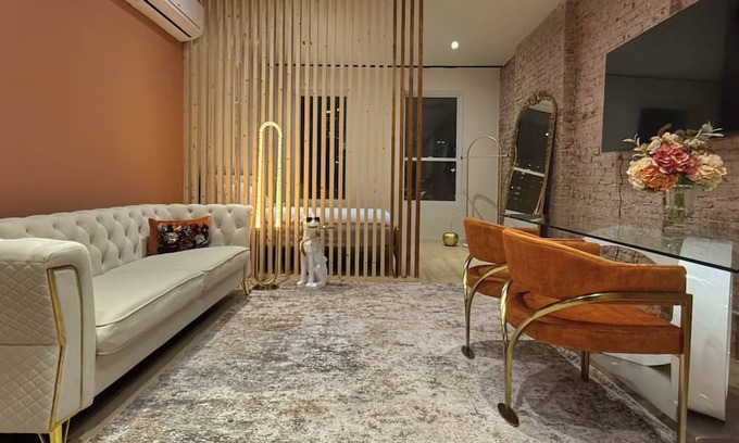 East Allegheny Apartamento | City view 2 BEDS Free Parking Urban Escape