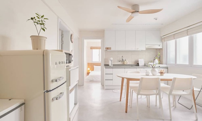 Mangwon-dong Casa | 5 minutes to Mangwon Han River Park/near Mangwon Market/Large family/14people