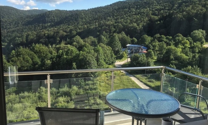 Sinaia Apartamento | Colina Blossom Retreat